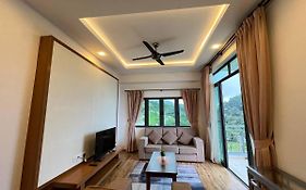 Delisha Homestay 3R2B The Retreat,Aranda Nova